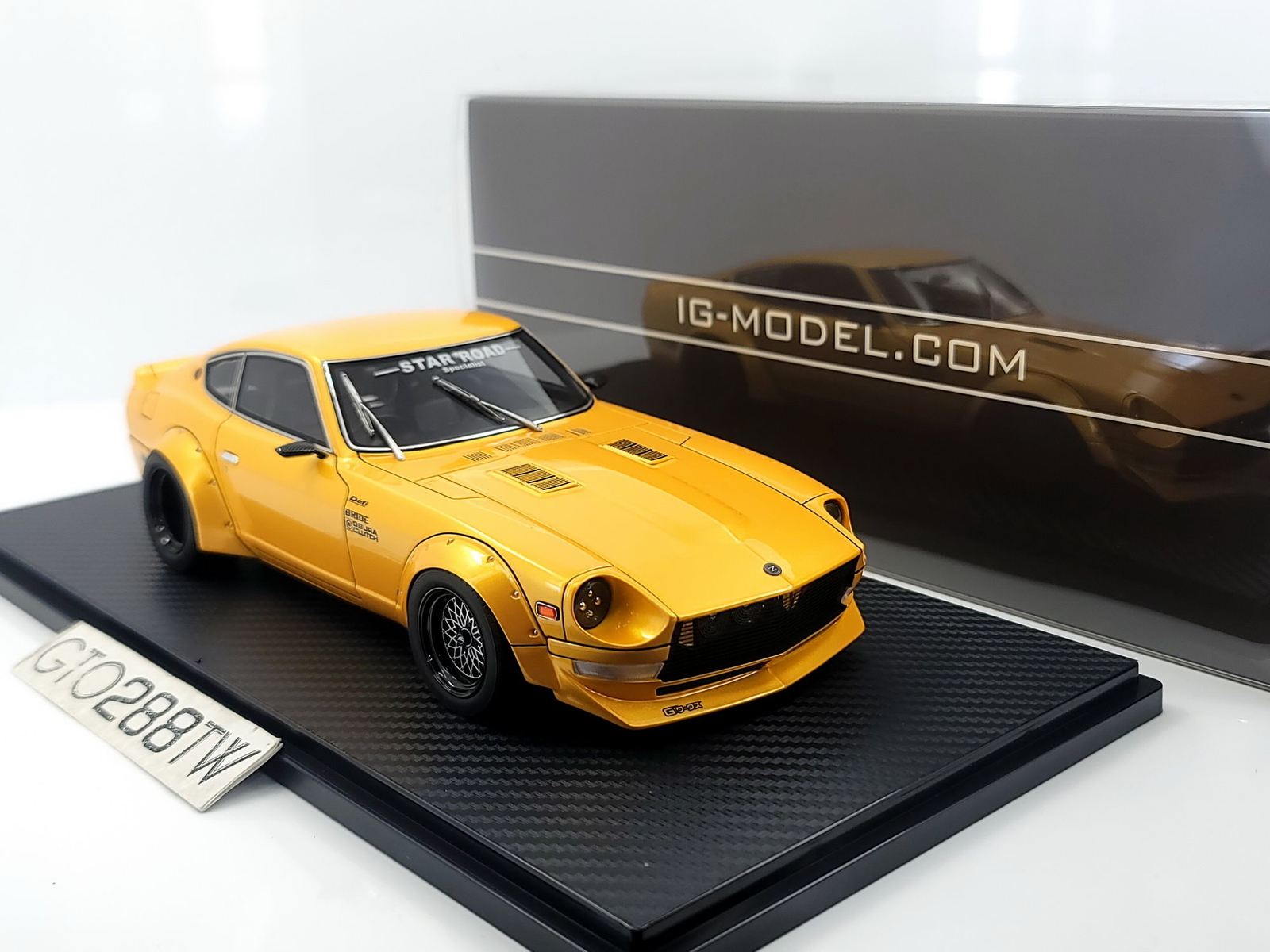 ミニカー ig Nissan Fairlady Z (S30) STAR ROAD IG 1:18 Nissan Fairlady Z (S30) STAR ROAD Blue Metallic