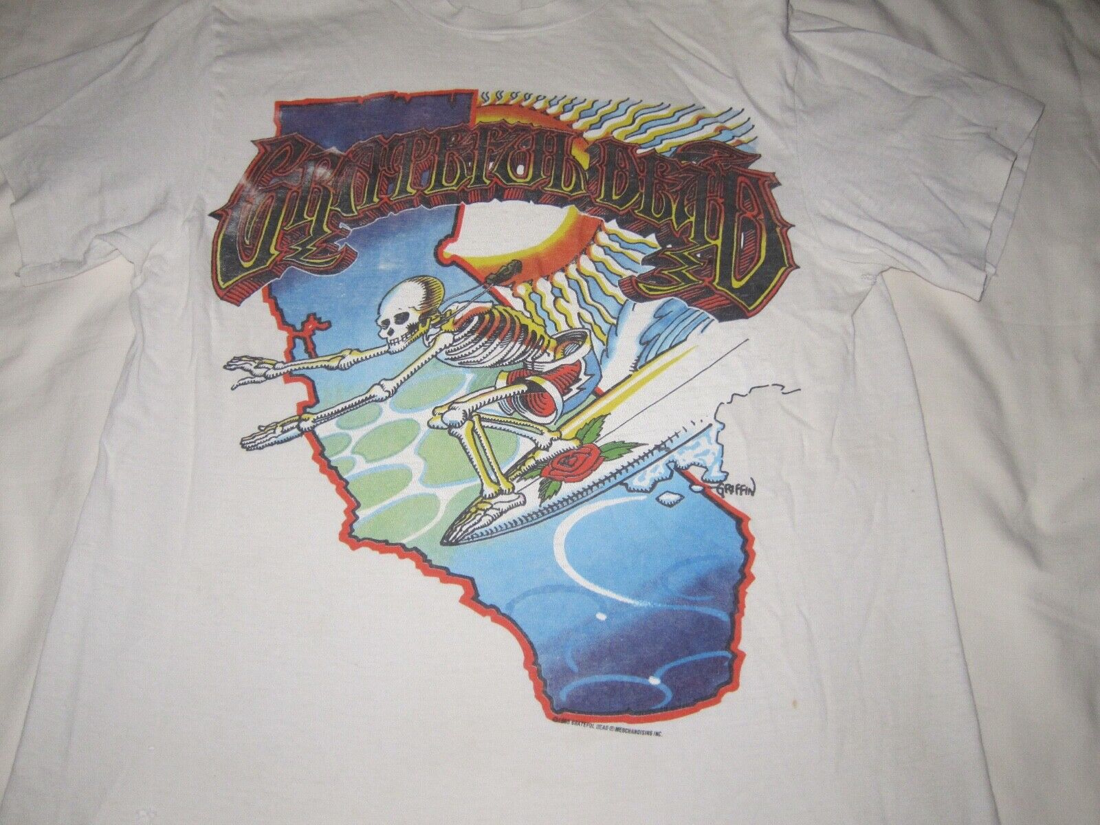 VINTAGE 1988 West Coast Tour GRATEFUL DEAD T-shirt Surfer VINTAGE 1988 West Coast Tour GRATEFUL DEAD T-shirt Surfer