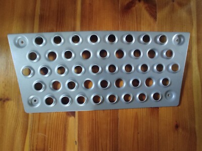 NEW MERCEDES ATEGO UPPER STEPWING TREAD PLATE RH-LH A9736661328