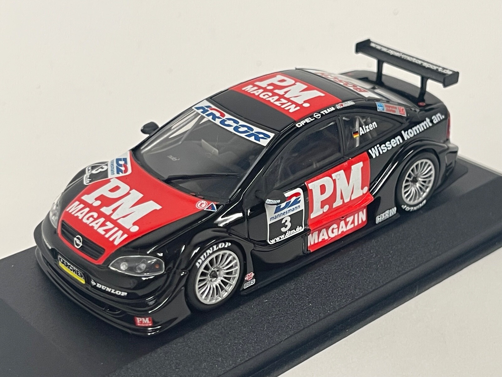 【MINICHAMPS】Opel V8 Coupe DTM2000/#M31 $_57.JPG?set_id=880000500F