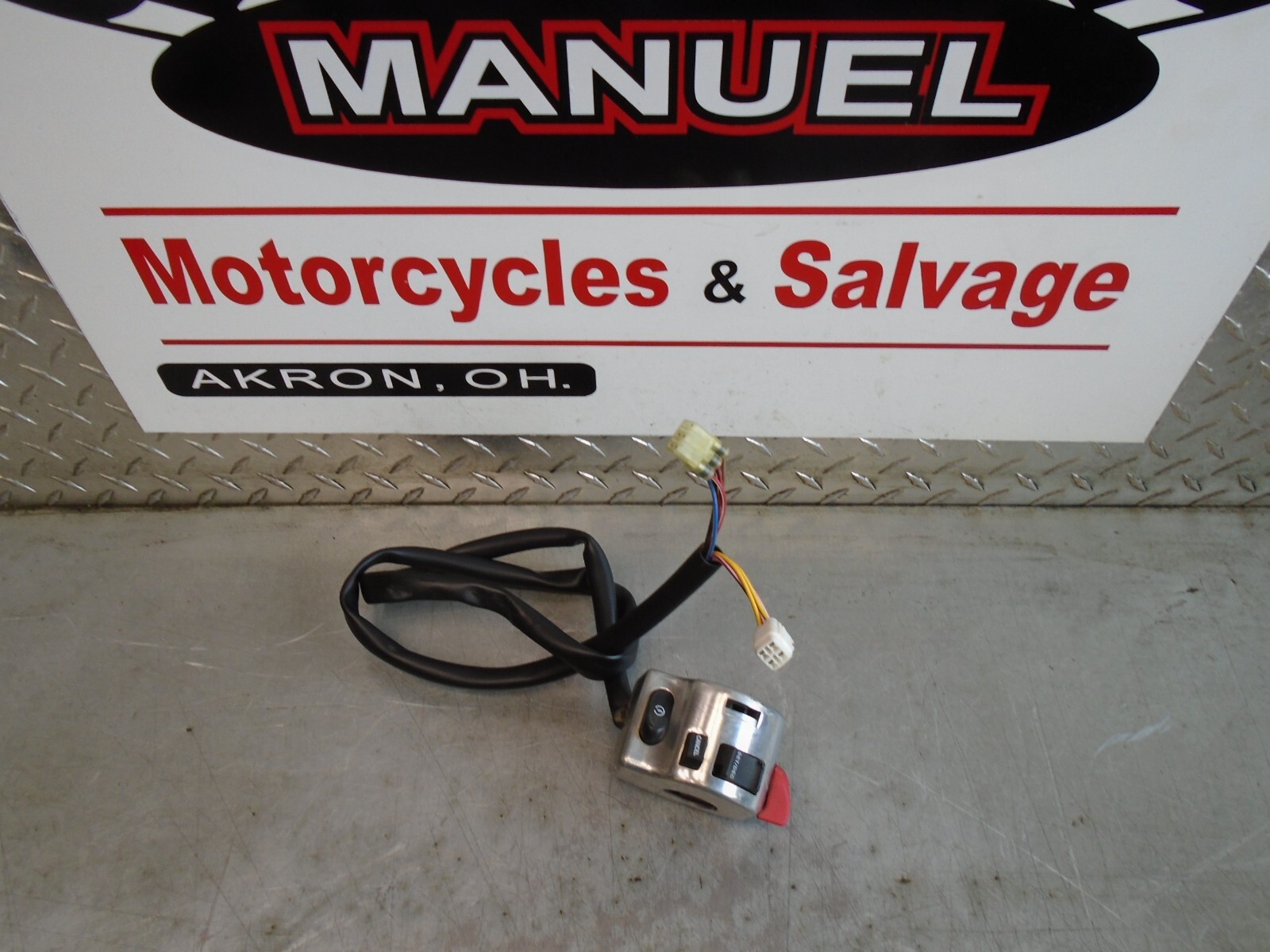 07 yamaha xvz1300 royal star venture on off bar switch 2C9 07 yamaha xvz1300 royal star venture on off bar switch 2C9