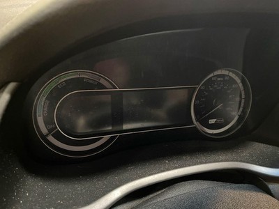 18 19 KIA NIRO Speedometer Instrument Cluster