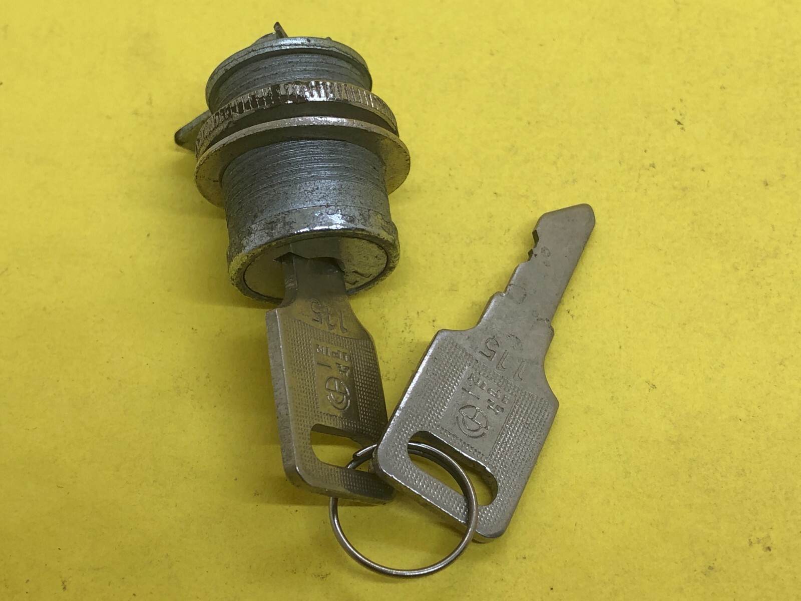 Renault Vintage Glove Box Lock & 2 Keys Genuine NOS