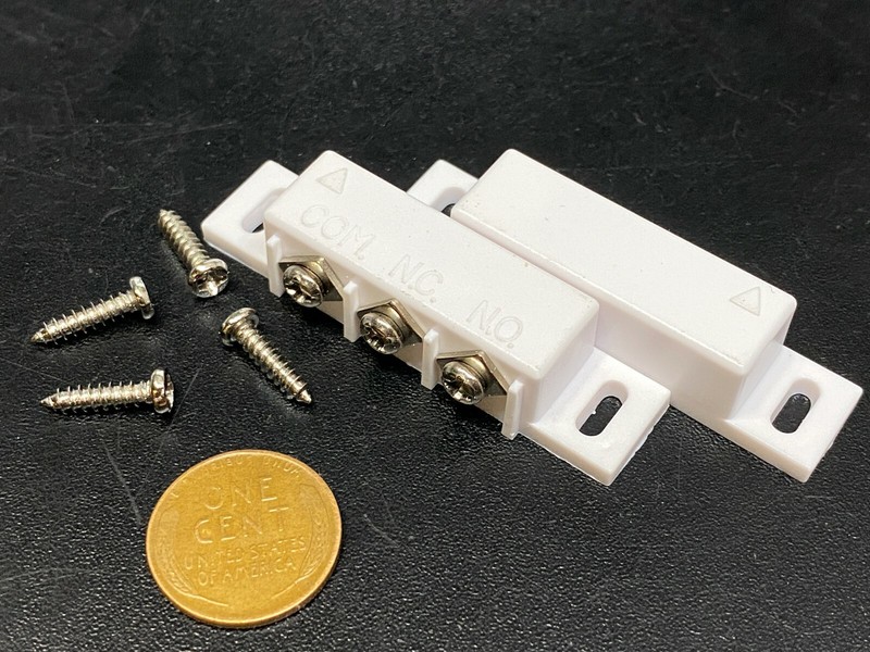 Magnetic Reed Switch Normally Open or Closed NC NO Door