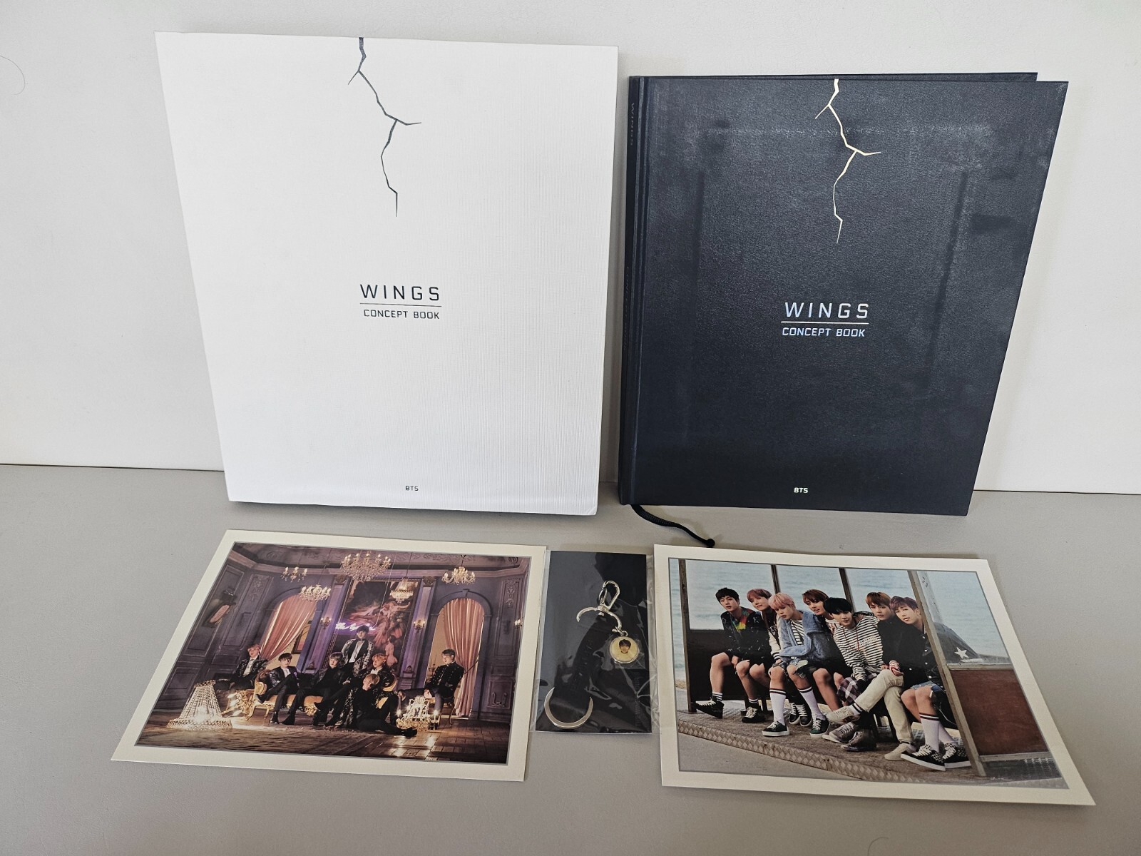 BTS WINGS CONCEPT BOOK (NO Lenticular Card)+RM Keyring/ARMY