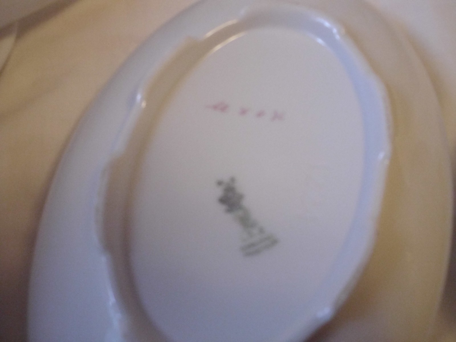 Covered Vegetable Dish MZ Austria LS Carlsbad