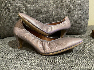 Wonders PEWTER Leather Pumps Shoes w/ Elastic Trim - Women's EU Sz 42 - Spain