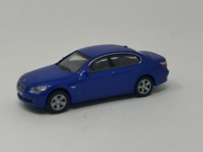 Blue BMW 5 Series High Speed Mini HO 1:87 Scale