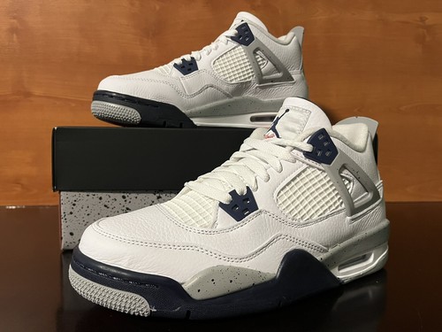 Air Jordan 4 Retro GS Midnight Navy