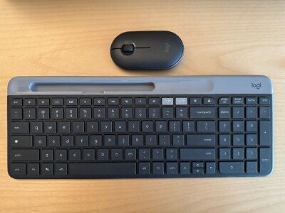 Logitech K580 Keyboard & M350 Pebble Mouse - Graphite Great Condition