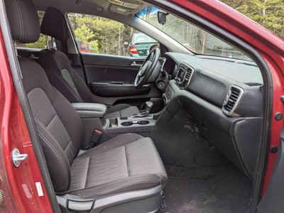 image 4 of interior