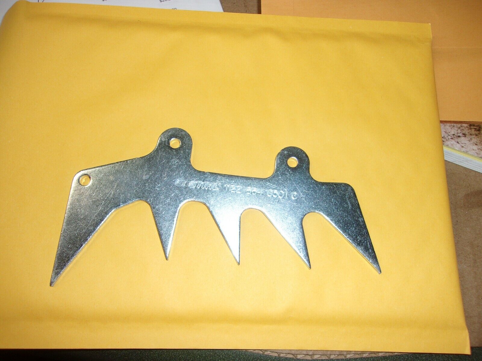 Stihl OEM Bumper Spike 1122-664-0501 MS 660 661 640 066 460 046 461 #GM-C2D1 Stihl OEM Bumper Spike 1122-664-0501 MS 660 661 640 066 460 046 461 #GM-C2D1