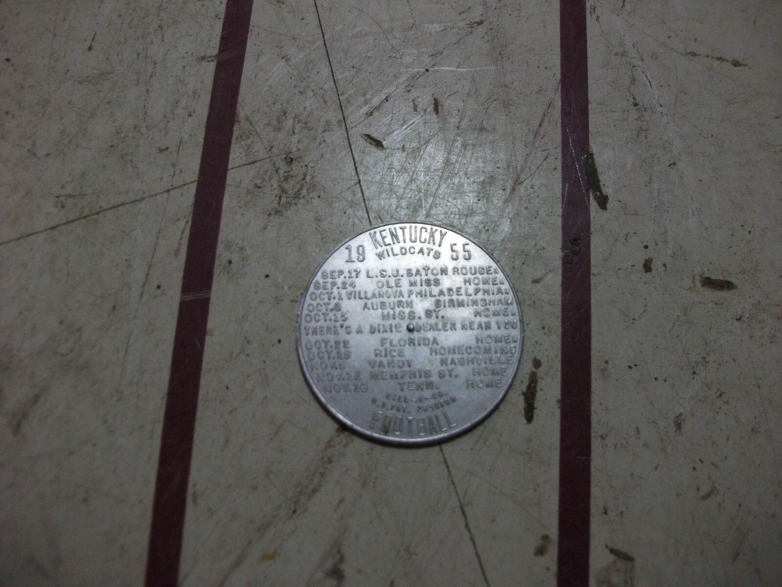 GOOD LUCK SPINNER TOKEN ~ DIXIE ICE CREAM ~ 1955 KENTUCKY WILDCATS SCHEDULE