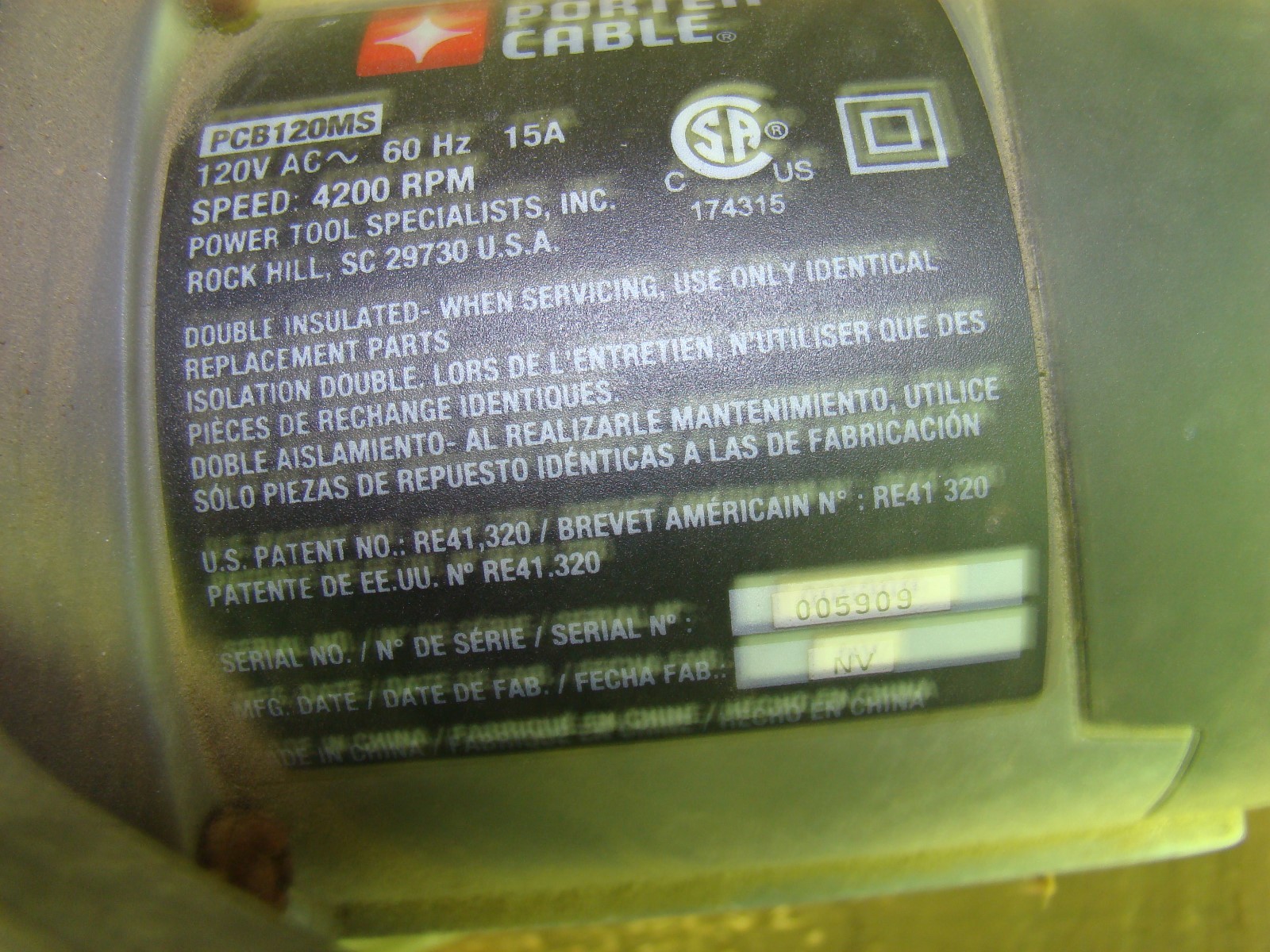 Porter Cable 12-in 15 AMP  Compound Miter Saw (lot 1 )