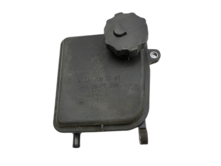 Mercedes W204 S204 C180 11-14 Servo Behälter Servobehälter Servoleitung  - Bild 1