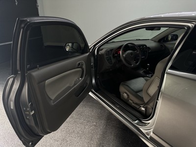 image 9 of interior