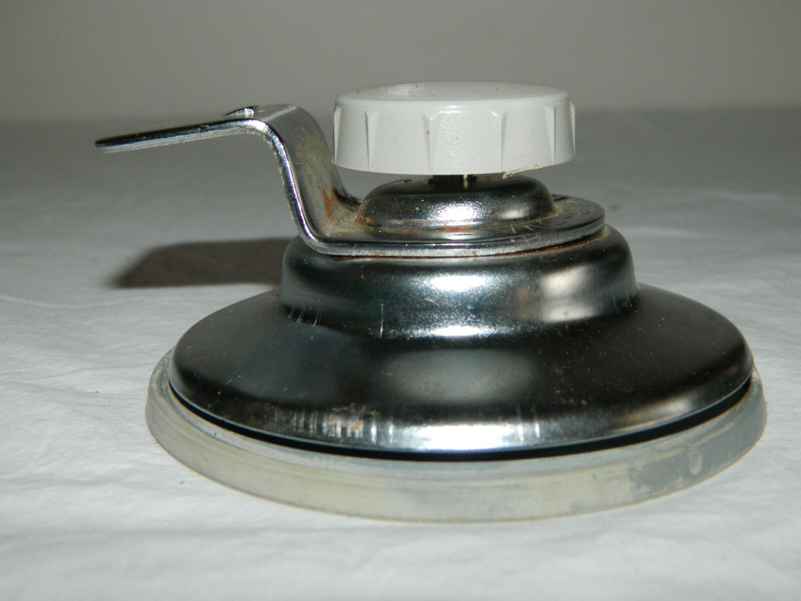 Rival 1030/7 Suction Vac-O-Matic Mount Replacement Part Electric Meat Slicer