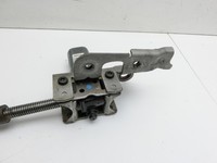 Audi A5 8F Cabrio 09-12 Stellmotor für Elektr. Sitzverstellung Rechts Vorne Audi A5 8F Cabrio 09-12 25.08.2011... Vorschau 2