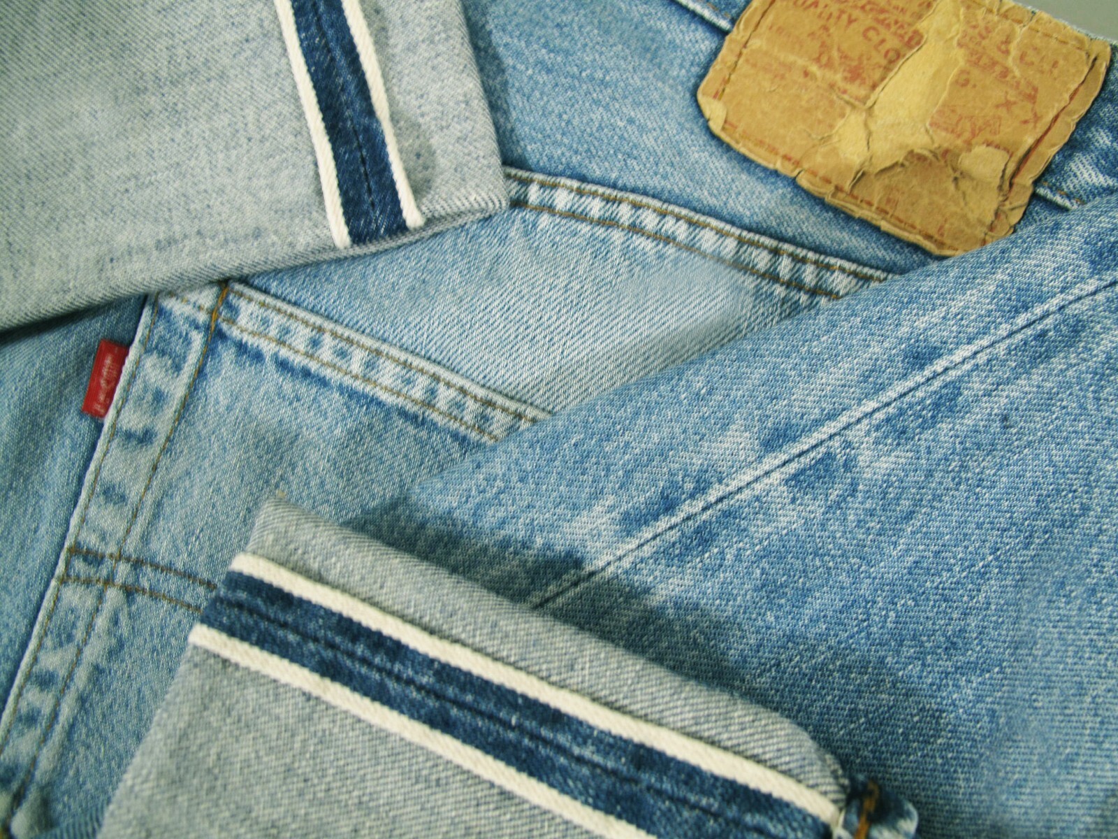 HOT VTG 80's Men's USA LEVI'S 501 SELVEDGE BUTTON# 524 Jeans HOT VTG 80's Men's USA LEVI'S 501 SELVEDGE BUTTON# 524 Jeans