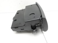 VW Touran II 5T 15-22 2,0 110KW Einlagefach Staufach Sitz Links Vorne VW Touran II 5T 15-22 11.03.2016 510882599... Vorschau 7