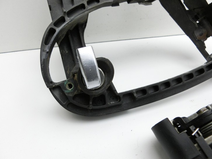 BMW E65 7er 01-05 Schliesszylinder Satz Set Schlüssel Türschliesszylinder LV BMW E65 7er 01-05 11.09.2003 gebraucht Vorschau 3