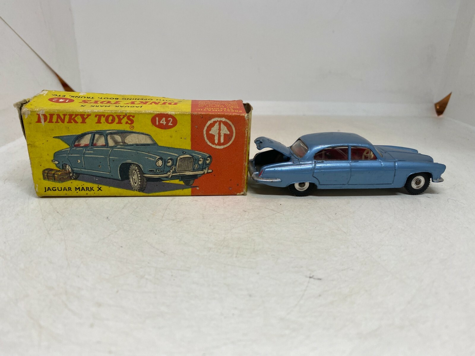 ディンキー　dinky ビンテージ　ミニカー　ディンキートイズ　バイク ハーレー ディンキー dinky ビンテージ ミニカー アンティーク ディンキー