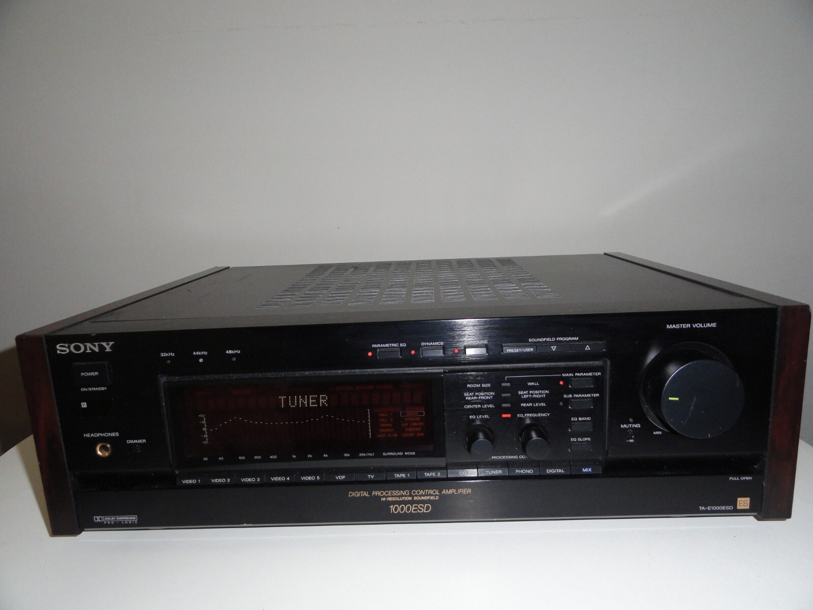 【ジャンク】SONY ソニー TA-E1000ESD AVアンプ SONY TA-E1000ESDの仕様 ソニー