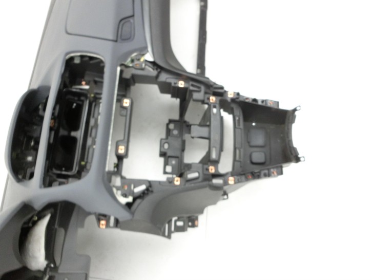 Opel Mokka X 12-19 Armaturenbrett Panel komplett Opel Mokka X 12-19 01.03.2013 95106231 gebraucht Vorschau 5
