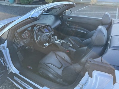 image 3 of interior