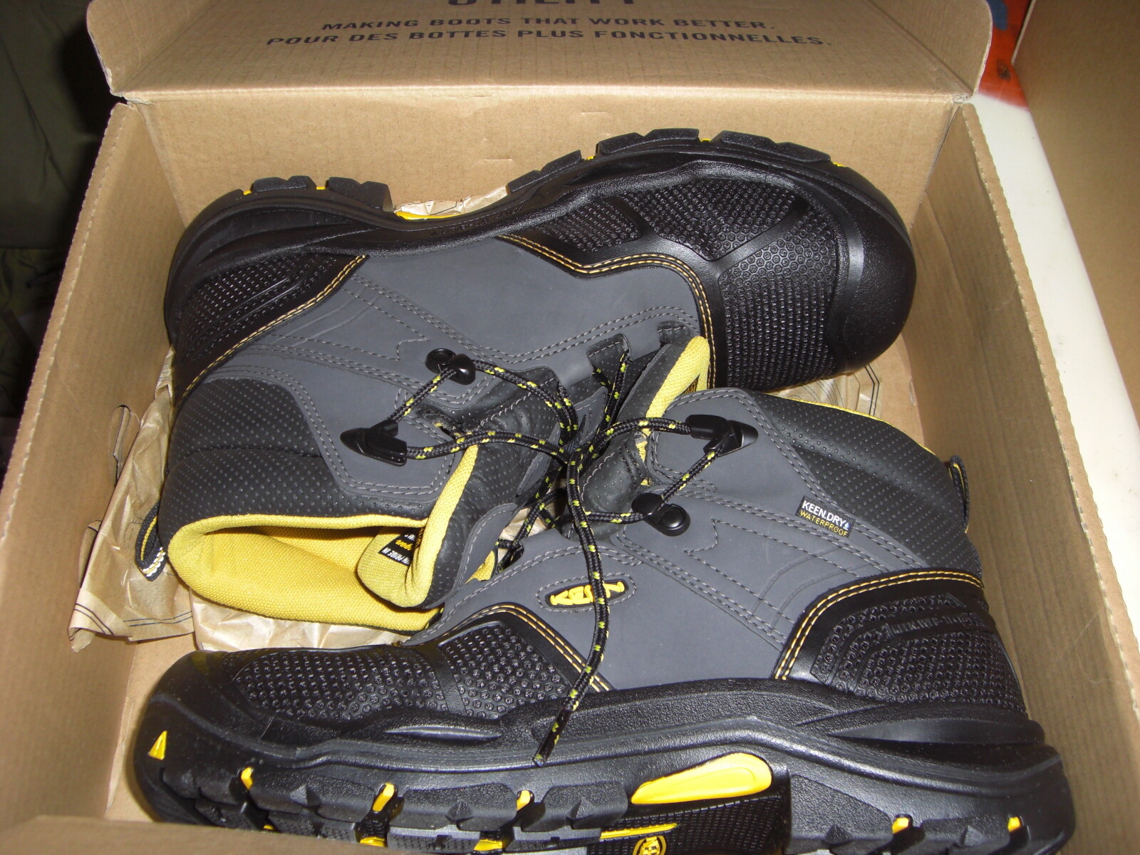 keen leavenworth boots