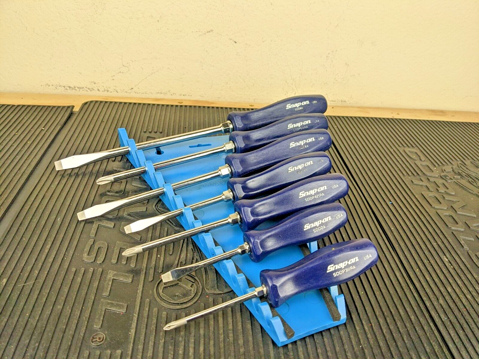 3 / 5 satton⭐︎ Snap-on #bd124 Dark Blue Flat Phillips Hard Screwdriver Set