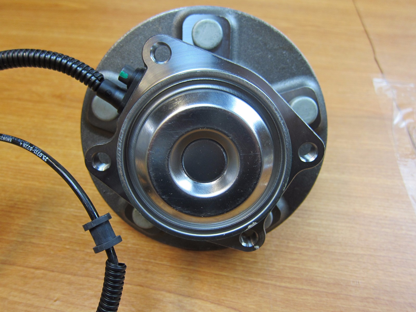 2010 Dodge Grand Caravan Rear Wheel Bearing 2008 -2011 Chrysler Dodge Caravan Rear Wheel Bearing Hub Assembly MOPAR