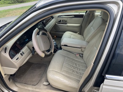 image 1 of interior