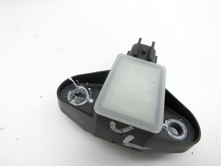 VW Tiguan 5N 11-18 Airbagsensor Crashsensor Sensor VW Tiguan 5N 11-18 29.07.2015 f5N0959351B 25150203 169525078K... Vorschau 2