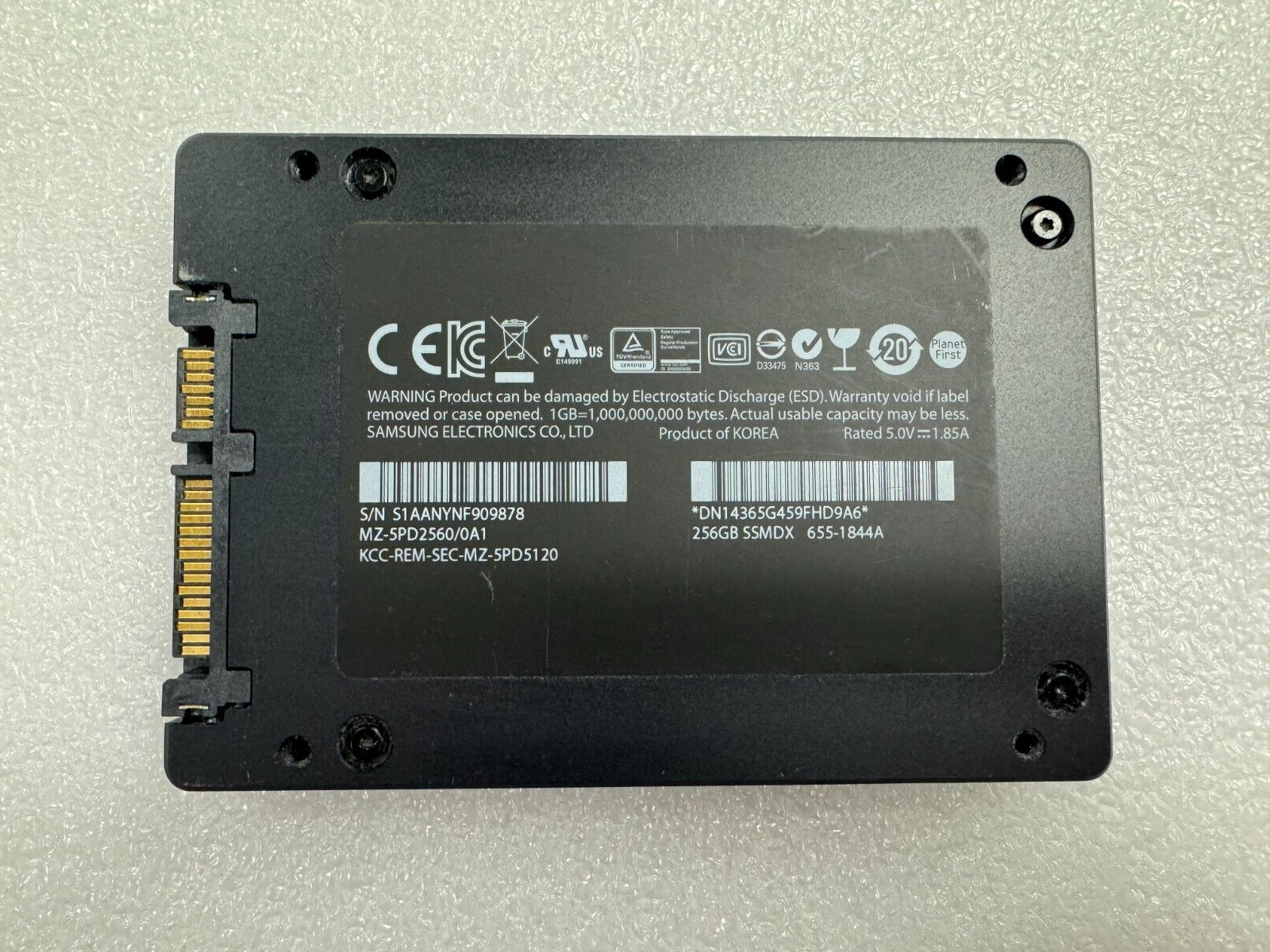 Apple 純正 Samsung 512GB SSD ヒートシンク付 Apple 純正 Samsung 512GB SSD ヒートシンク付 - メルカリ