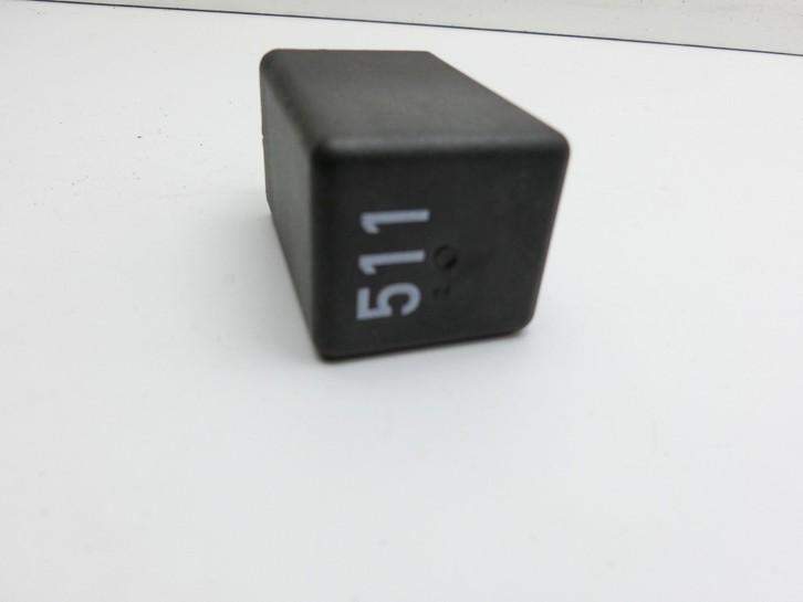 Skoda Octavia VRS III 5E 12-16 Relais 511 Pos.1 Skoda Octavia VRS III 5E 12-16 18.12.2014 04L907282 51299060 gebraucht Vorschau 3