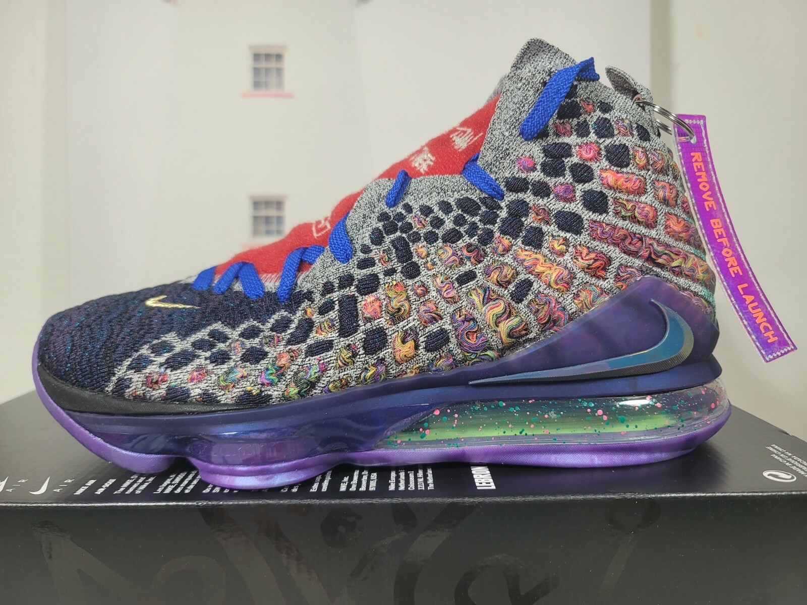 lebron xvii multicolor
