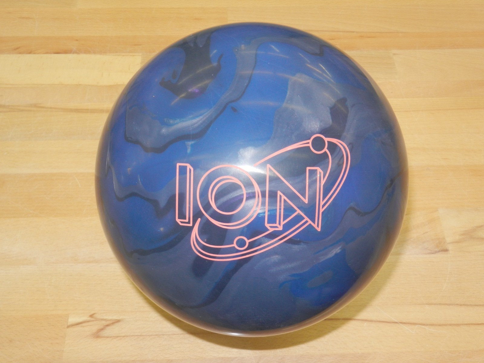 ストーム ION PRO 15ポンド NIB 15# Storm Ion Pro Bowling Ball- 15.3/3.5-4