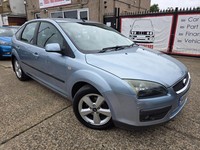 2005 Ford Focus 1.6 Zetec Climate 5dr HATCHBACK Petrol Manual