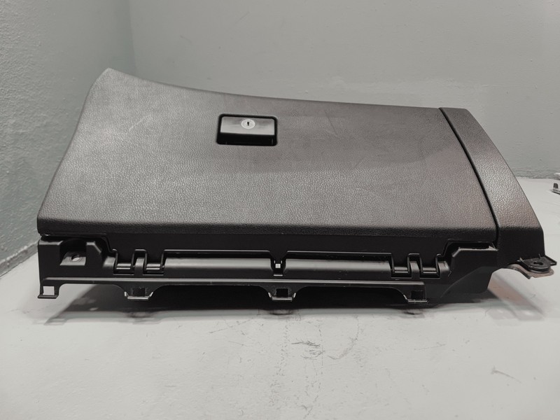 Used Toyota Highlander Dashboard Glove Box Black Storage Compartment OEM 2014-2019