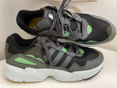 mens adidas trainers size 11