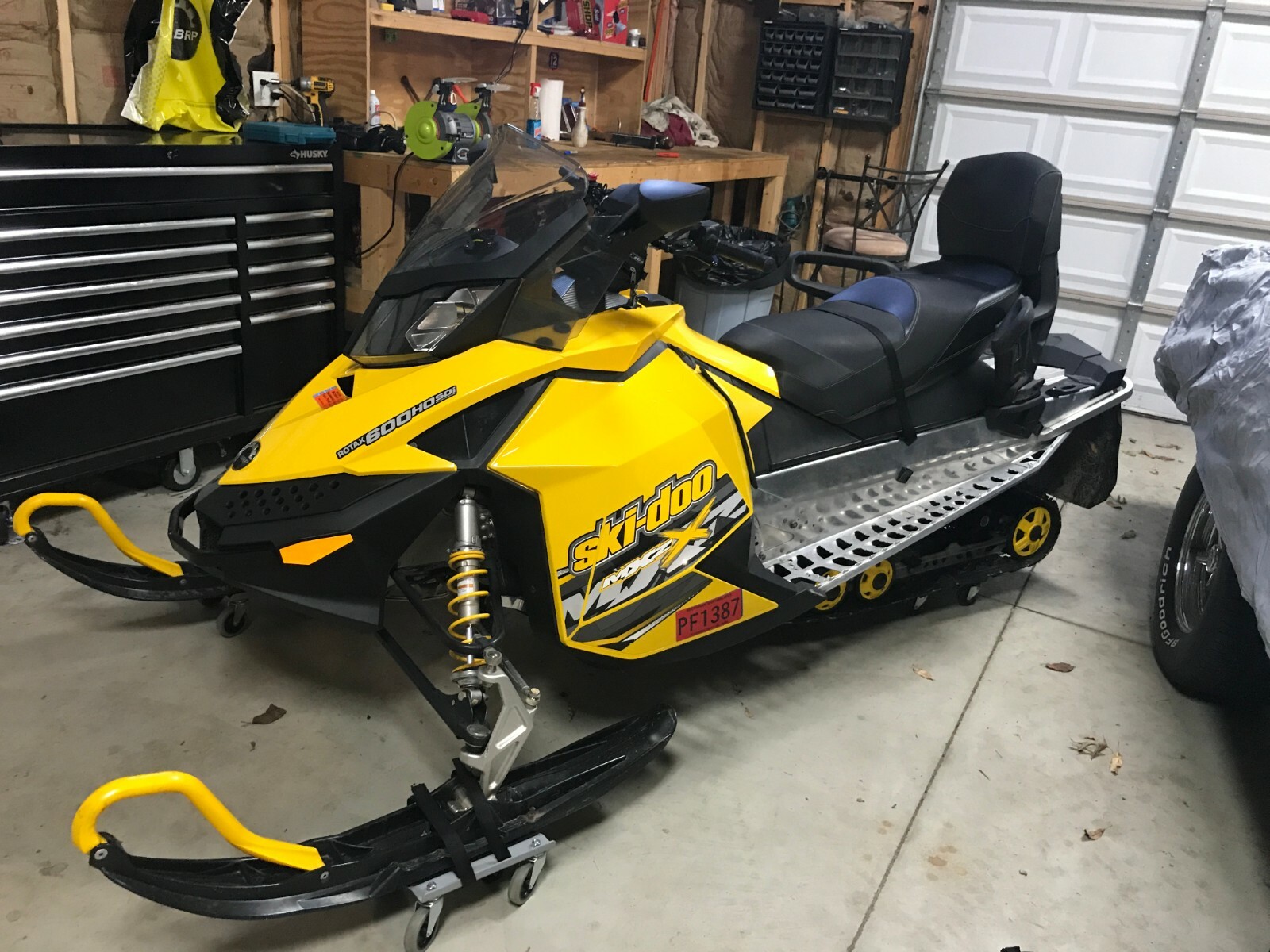 2008 Ski-Doo MXZ 600 SDI TNT 6368 miles, electric start, reverse, heated grips