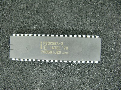 Lot of 9, Intel CMOS Microprocessors P80C86A-2 16-Bit New in Sealed ESD tubes