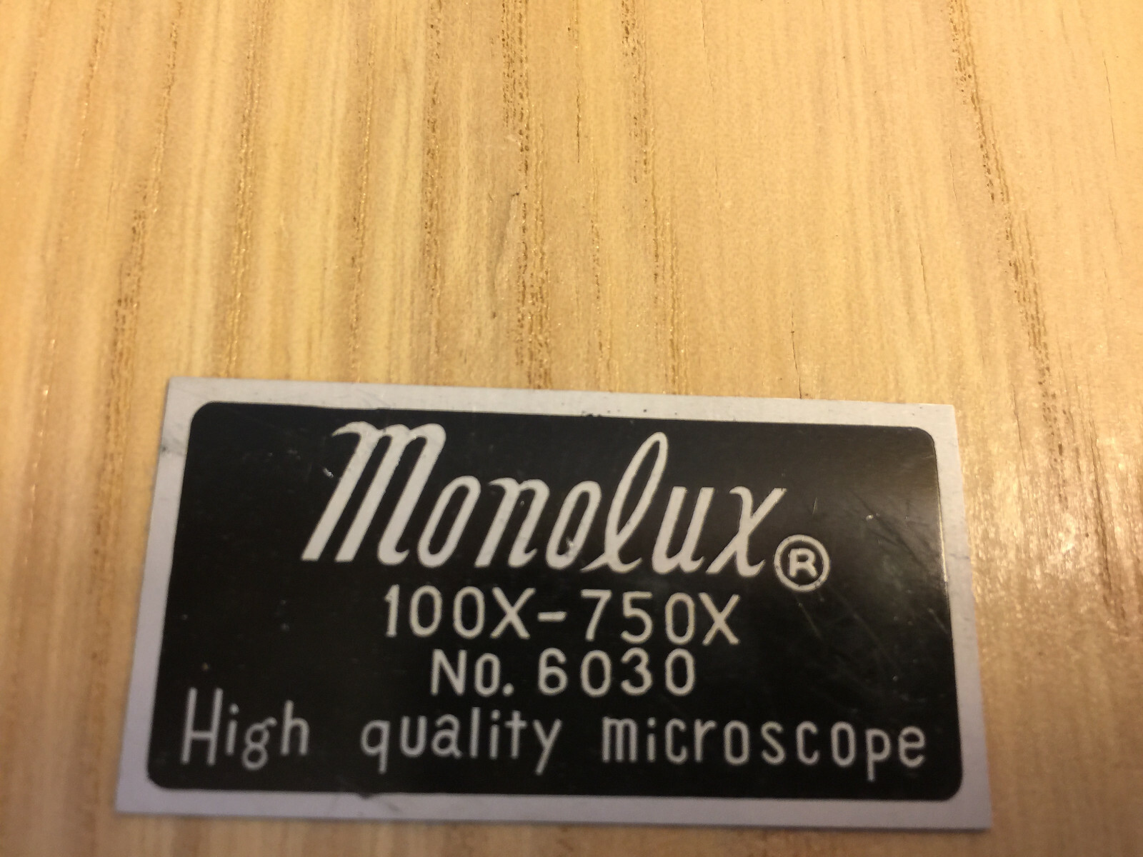 Vintage * MONOLUX QUALITY MICROSCOPE * 100x - 750x No. 6030 ** w/ wooden case