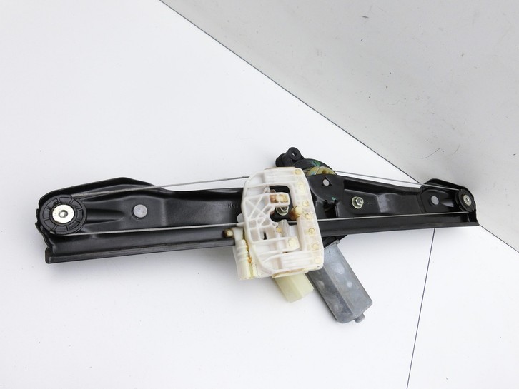 BMW F30 3er 316i 12-15 Lim Fensterhebermotor mit Fensterheber Links Hinten BMW F30 3er 316i 12-15 09.10.2013... Vorschau 5