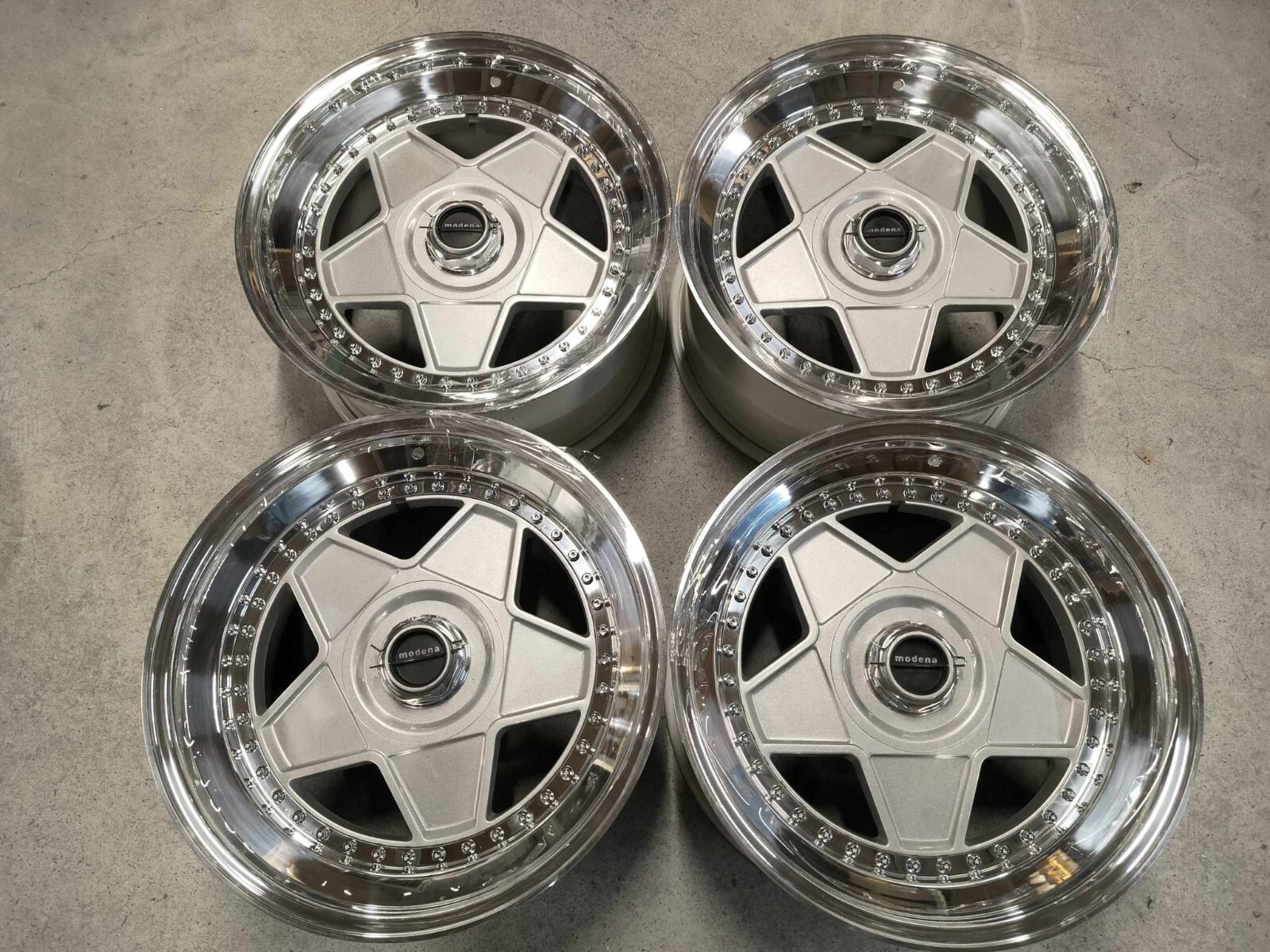 ホンダ　モンテッサ315中古リヤホイール ホンダ モンテッサ315中古リヤホイール Yahoo!オークション