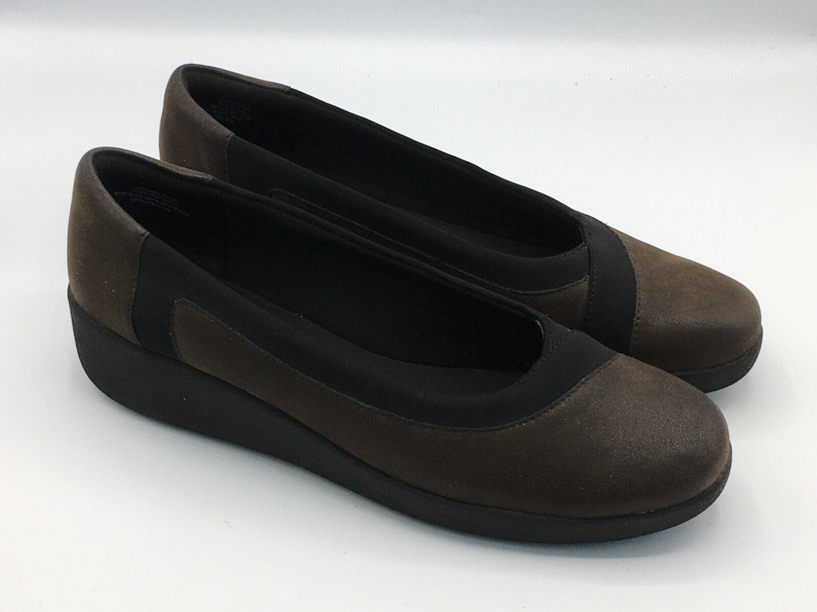 Easy Spirit E360 Size 9.5 Womens Brown 2-Tone Slip-on Shoes 1.5 Easy Spirit E360 Size 9.5 Womens Brown 2-Tone Slip-on Shoes 1.5
