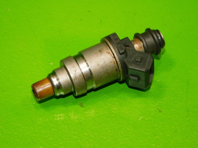 90-93 Integra OEM B18A1 engine motor fuel injector