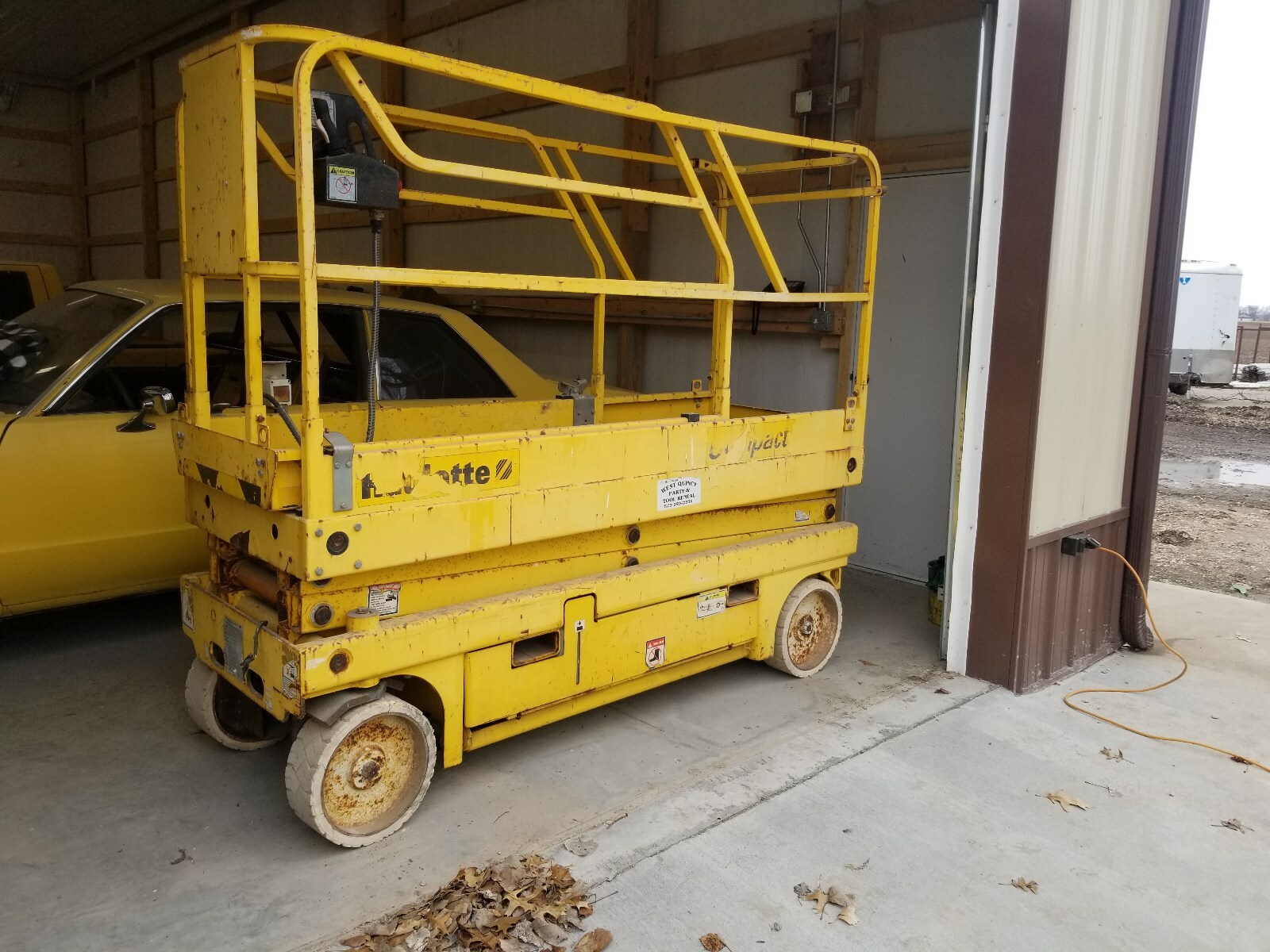 2002 HAULOTTE 2032E SCISSOR LIFT - ELECTRIC - GOOD CONDITION