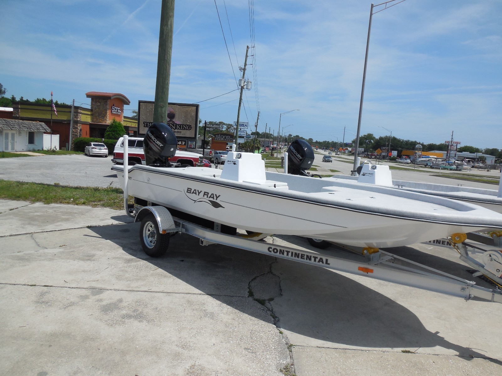 17' center console fishing boat with 60 hp Mercury 4-stroke